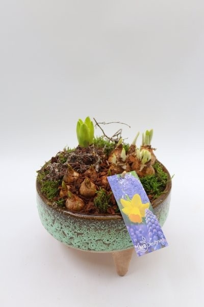 Bollen, luxe keramiek rond op pootjes, D 19