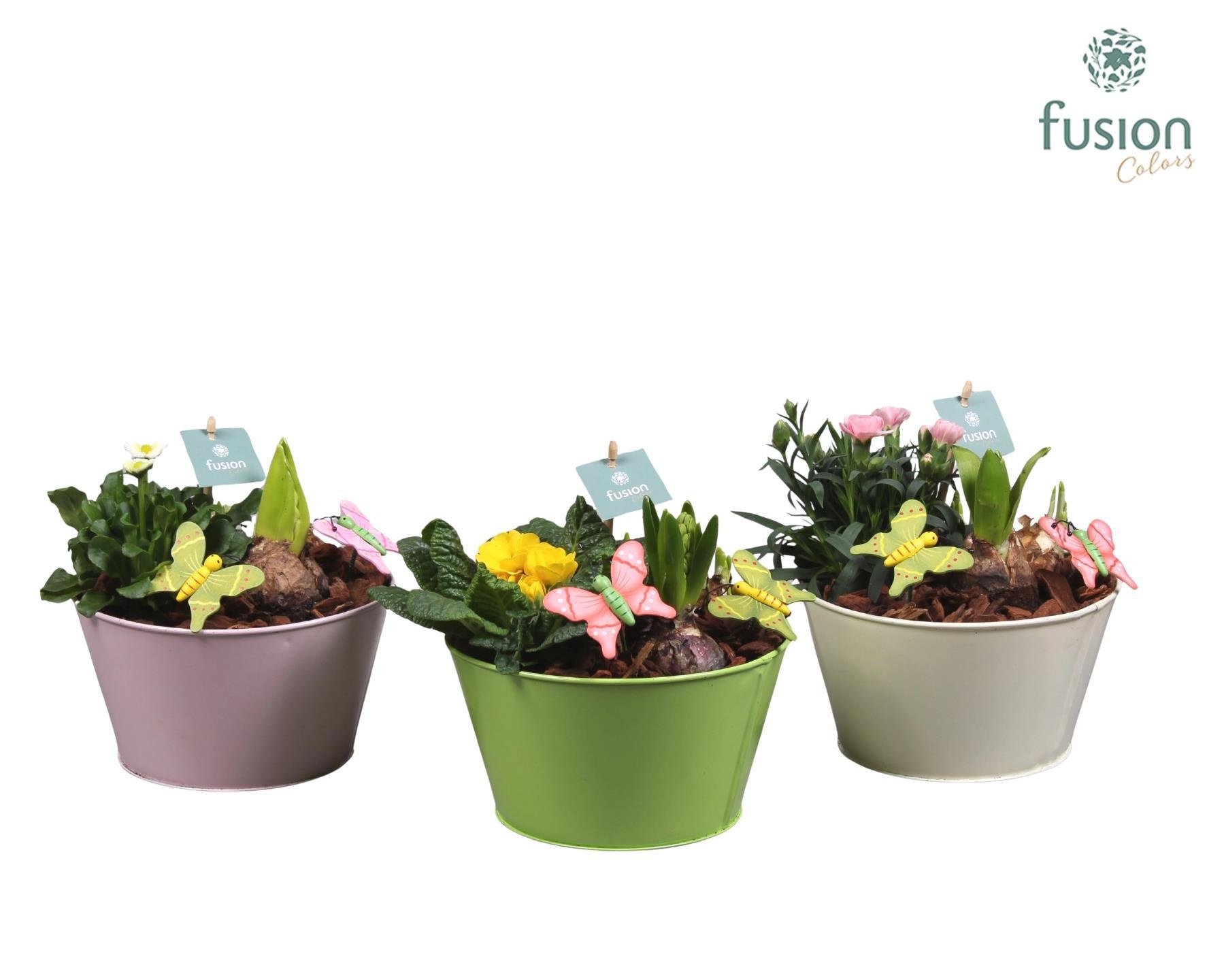 Zinken schaal met arrangement voorjaar, D 18